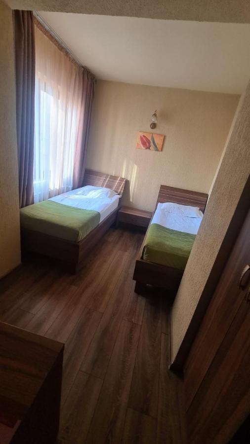 Hotel Gema Braşov Exterior foto